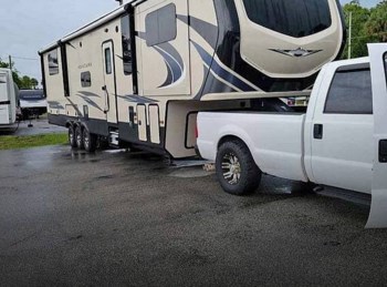 Used 2018 Keystone Montana 381th available in Oak Hill, Florida