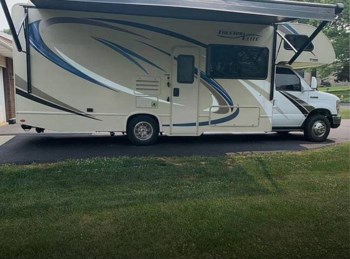 Used 2019 Thor Motor Coach Freedom Elite 26HE available in York, Pennsylvania
