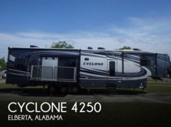 Used 2017 Heartland Cyclone 4250 available in Elberta, Alabama