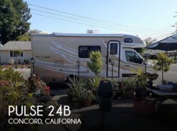 Used 2009 Fleetwood Pulse 24B available in Concord, California