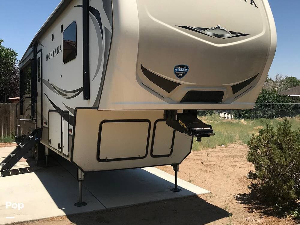 Used 2018 Keystone Montana 3120RL available in Sparks, Nevada