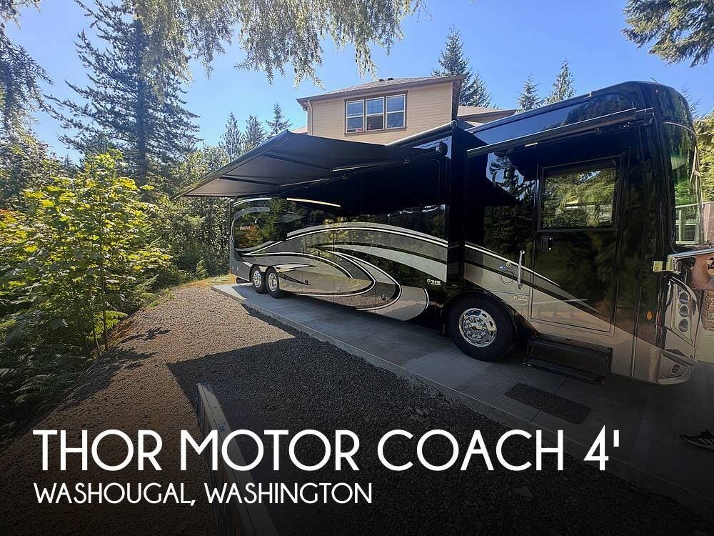 Used 2022 Thor Motor Coach Venetian Thor Motor Coach  B42 available in Washougal, Washington