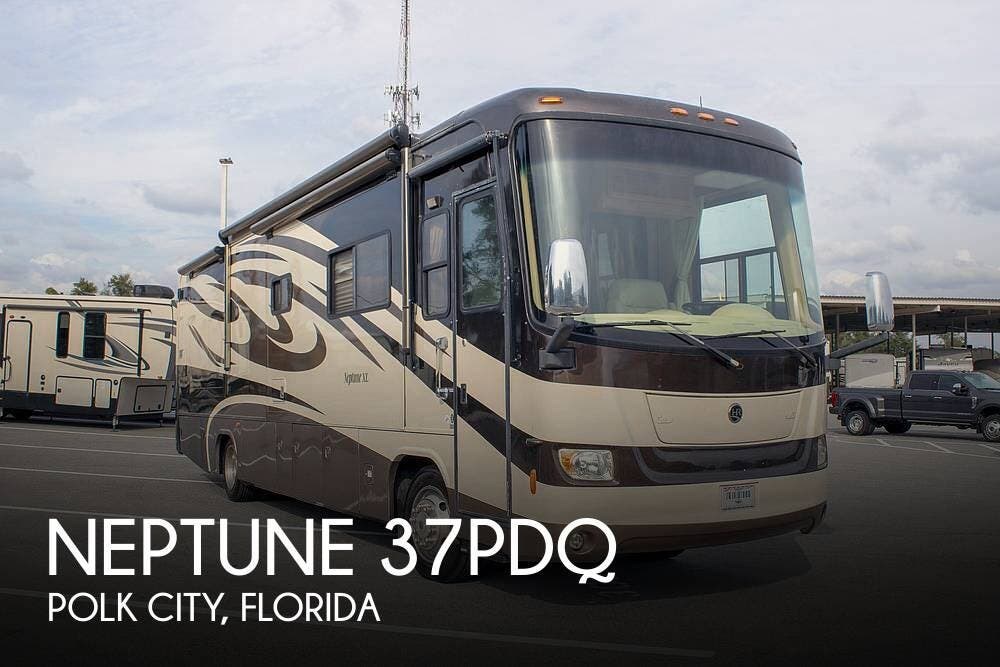 Used 2008 Holiday Rambler Neptune 37PDQ available in Polk City, Florida