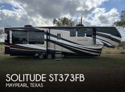 Used 2018 Grand Design Solitude 373FB available in Maypearl, Texas