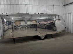Used 2022 Bowlus Endless Highways Performance Edition  available in Zionsville, Indiana