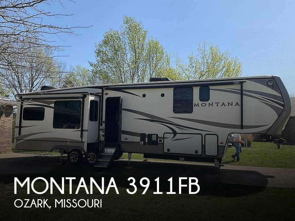 Used 2017 Keystone Montana 3911FB available in Ozark, Missouri