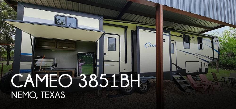 Used 2018 CrossRoads Cameo 3851BH available in Nemo, Texas