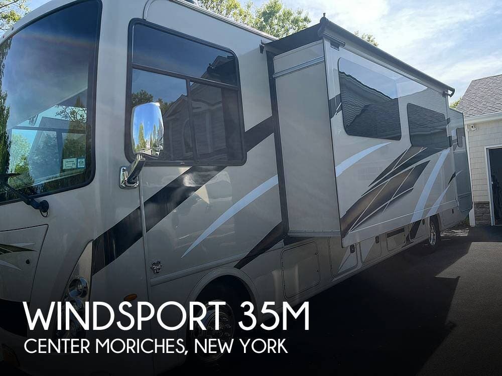 Used 2020 Thor Motor Coach Windsport 35M available in Center Moriches, New York