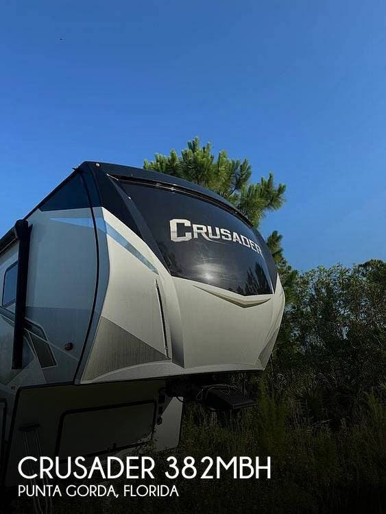 Used 2022 Prime Time Crusader 382MBH available in Punta Gorda, Florida