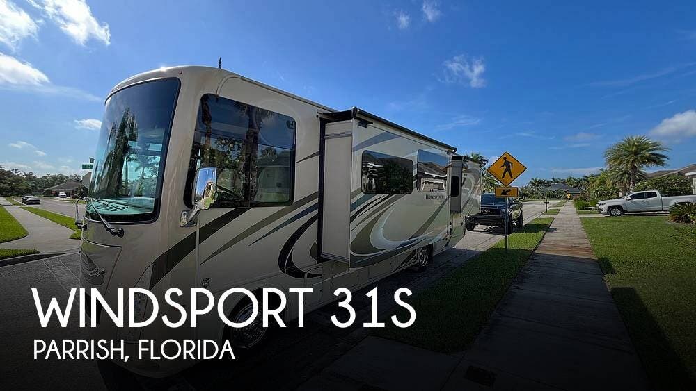 Used 2018 Thor Motor Coach Windsport 31S available in Parrish, Florida