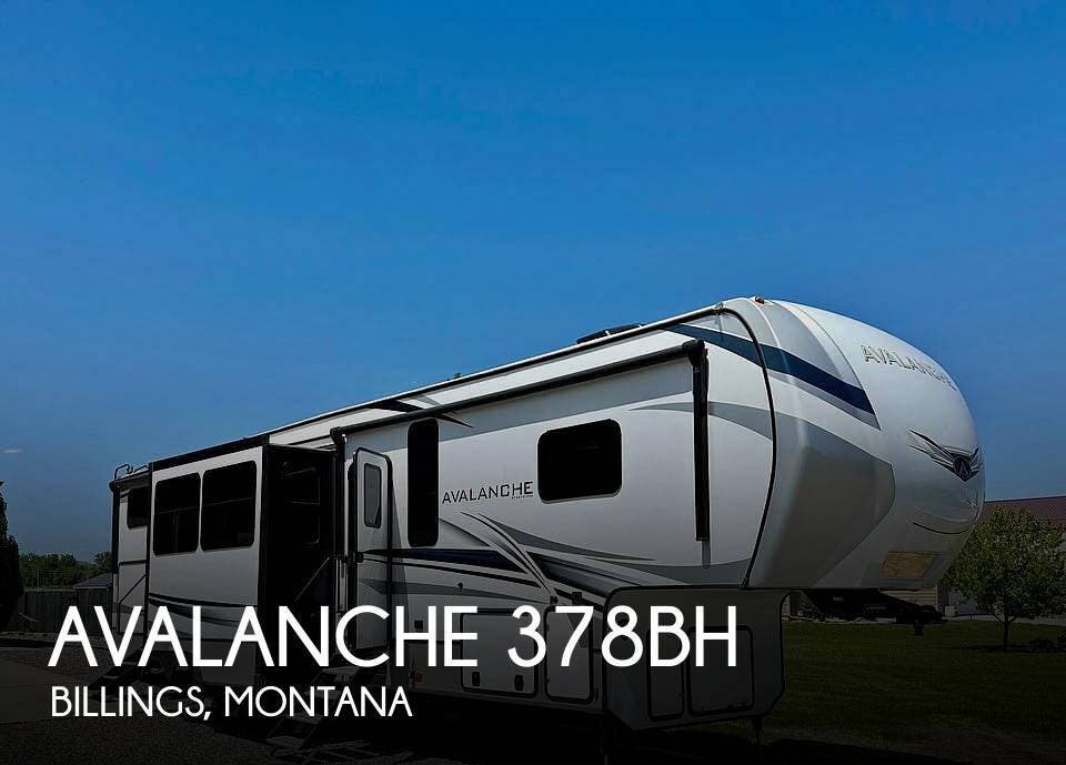 Used 2022 Keystone Avalanche 378BH available in Billings, Montana