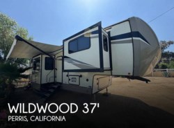 Used 2022 Forest River Wildwood Heritage Glen 378FL available in Perris, California