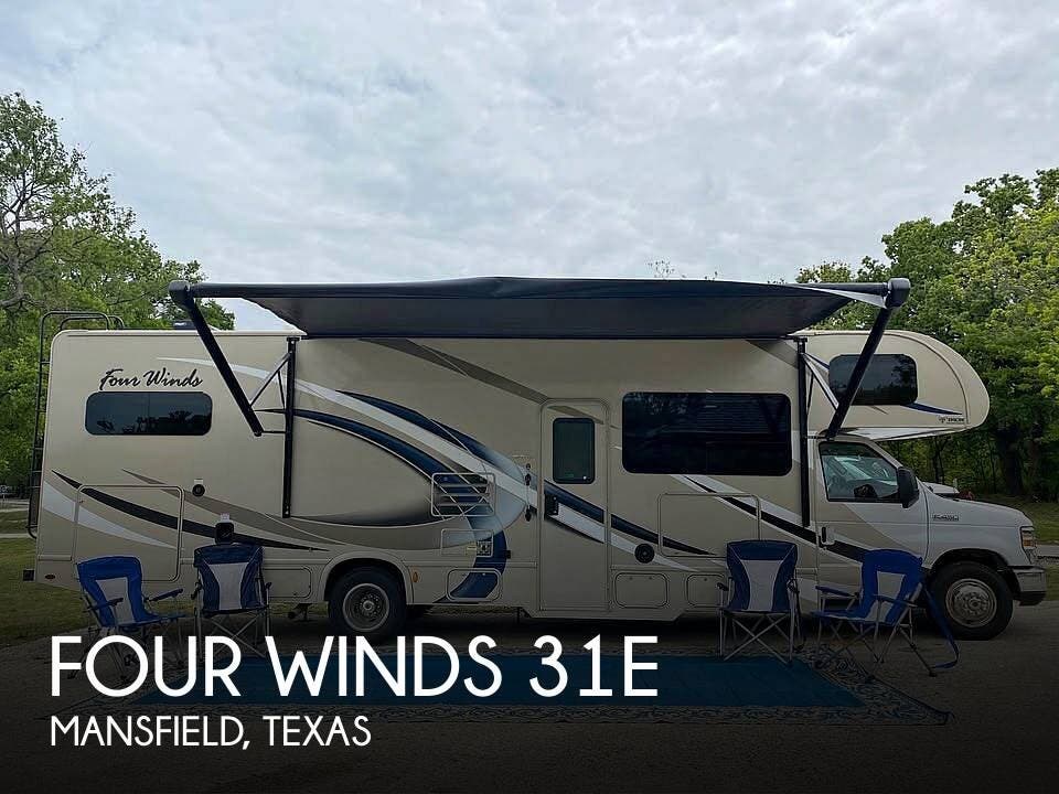 Used 2018 Thor Motor Coach Four Winds 31E available in Mansfield, Texas