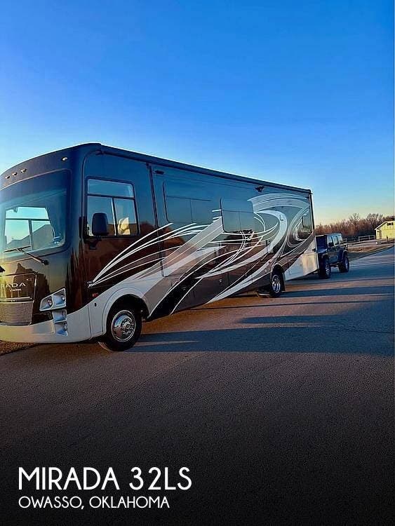 Used 2022 Coachmen Mirada 32LS available in Owasso, Oklahoma