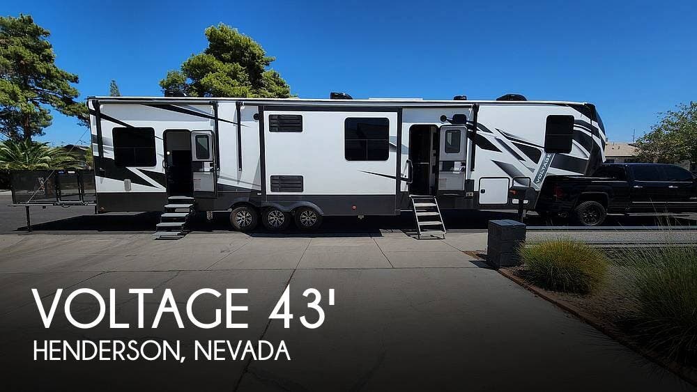 Used 2021 Dutchmen Voltage 4225 Toy Hauler available in Henderson, Nevada