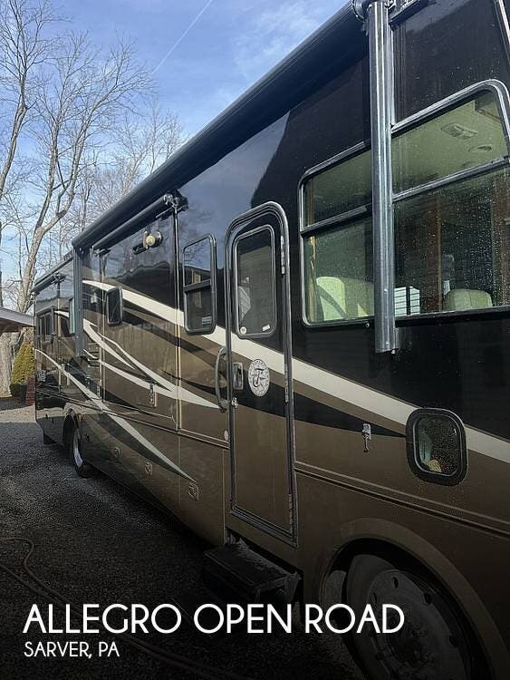 Used 2011 Tiffin Allegro Open Road 34TGA available in Sarver, Pennsylvania