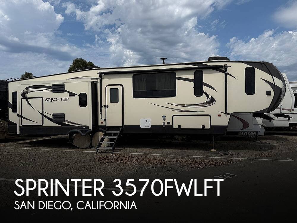 Used 2019 Keystone Sprinter 3570FWLFT available in San Diego, California