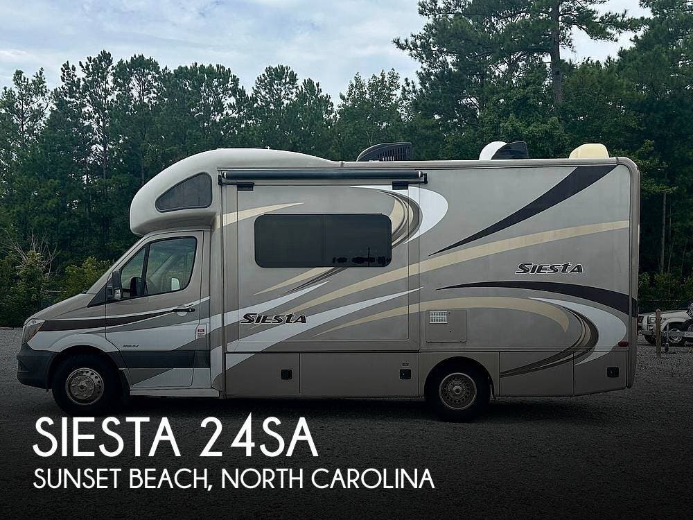 Used 2015 Thor Motor Coach Siesta 24SA available in Sunset Beach, North Carolina