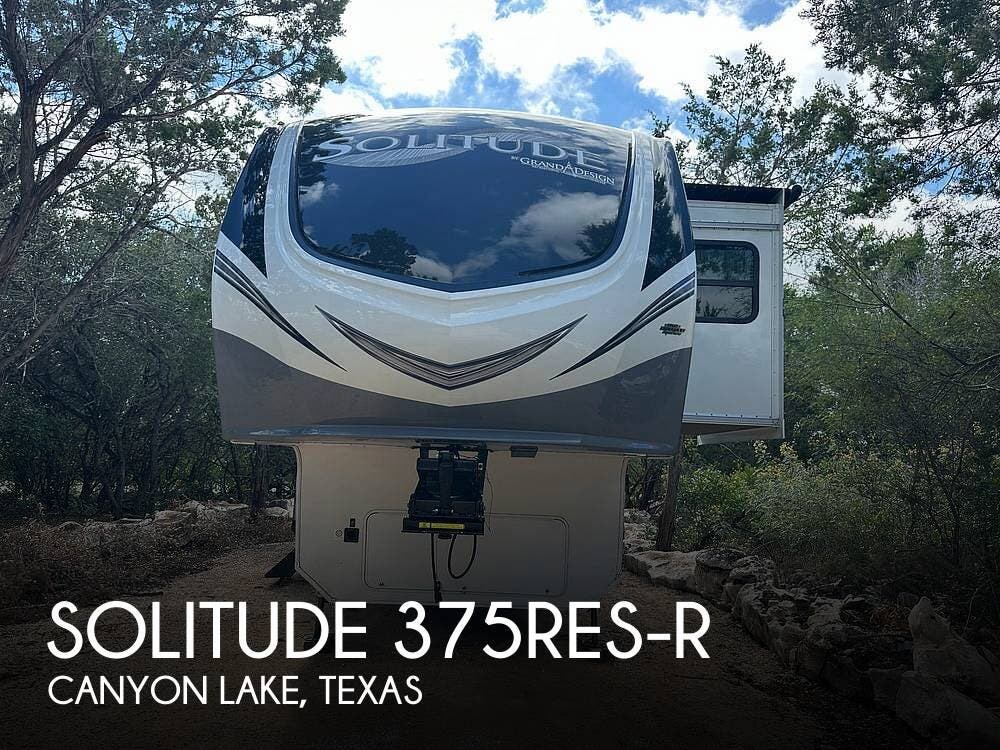 Used 2022 Grand Design Solitude 375RES-R available in Canyon Lake, Texas