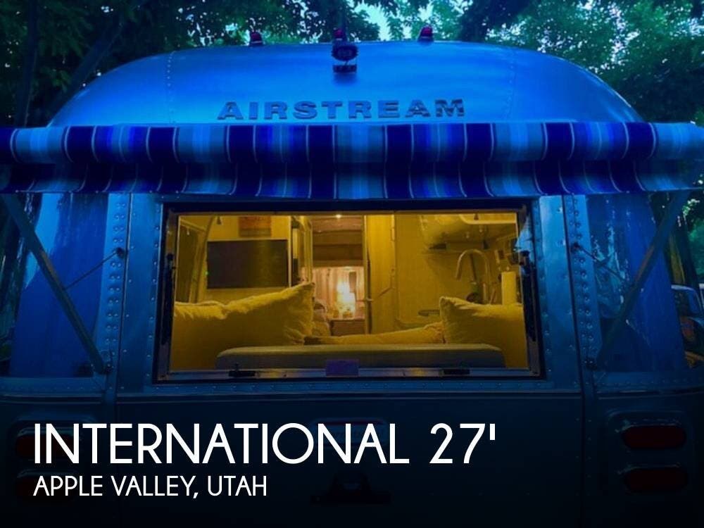 Used 2023 Airstream International 27FB Twin available in Apple Valley, Utah