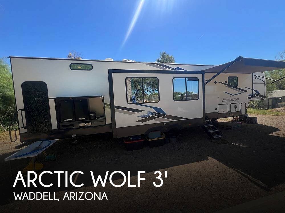 Used 2024 Cherokee  Arctic Wolf 3810SUITE available in Waddell, Arizona