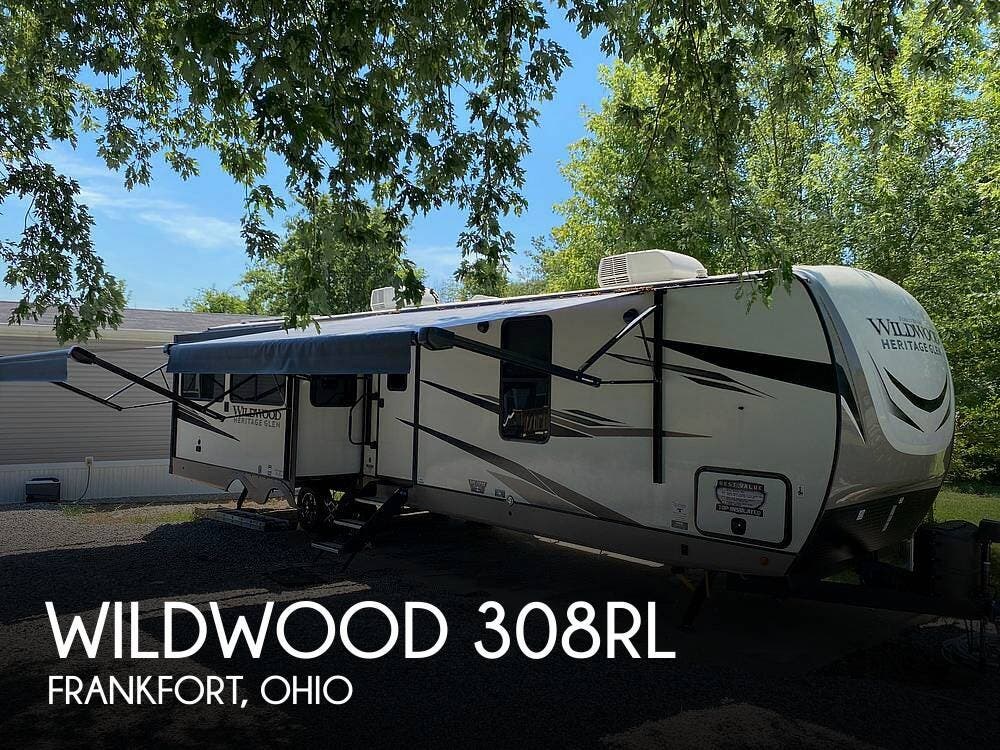Used 2023 Forest River Wildwood 308RL available in Frankfort, Ohio