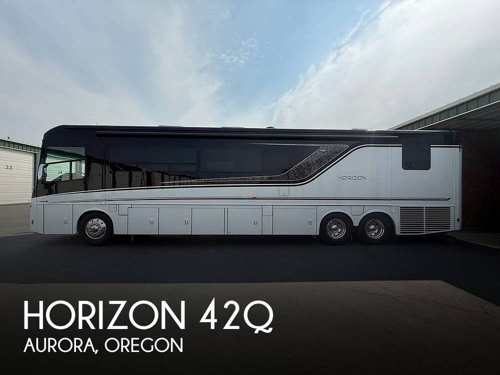 Used 2019 Winnebago Horizon 42Q available in Aurora, Oregon