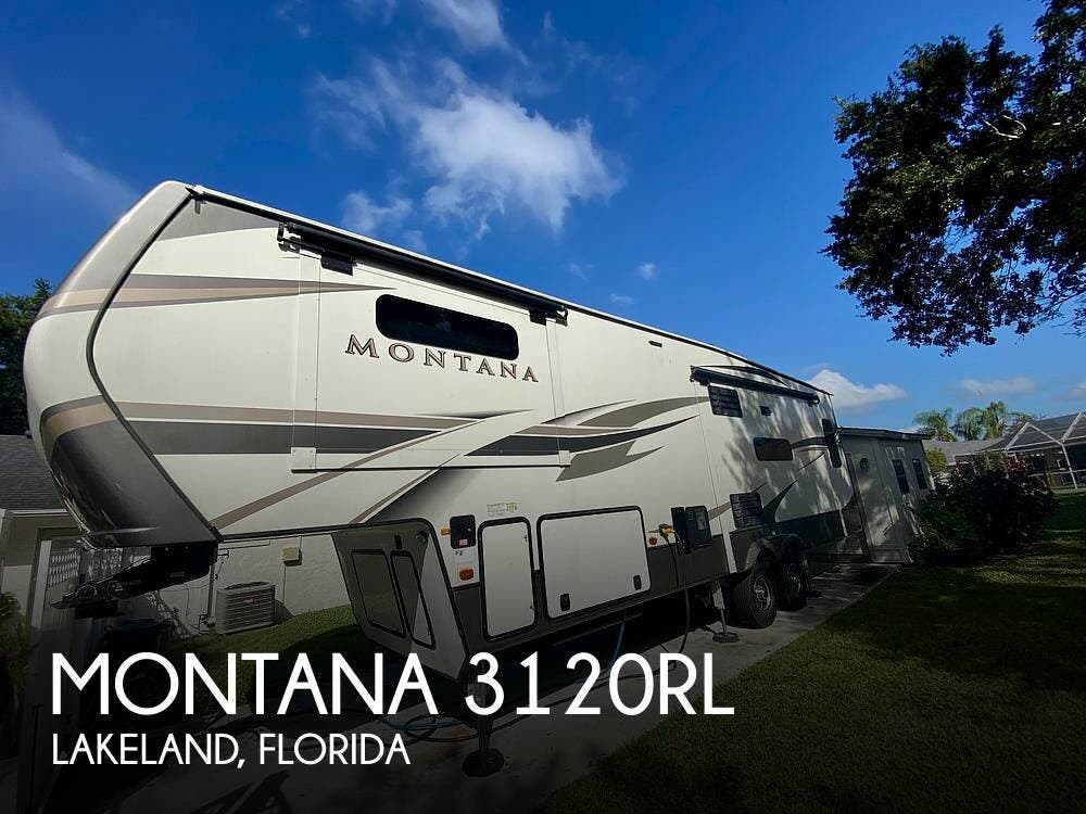 Used 2020 Keystone Montana 3120RL available in Lakeland, Florida