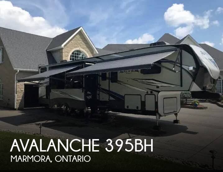 Used 2018 Keystone Avalanche 395BH available in Marmora, Ontario