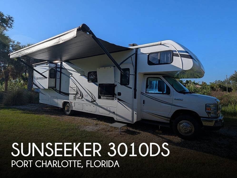 Used 2017 Forest River Sunseeker 3010DS available in Port Charlotte, Florida