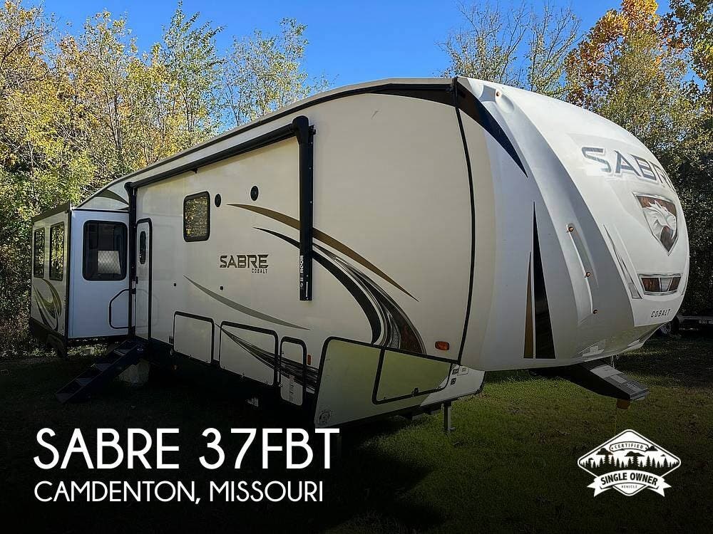 Used 2021 Palomino Sabre 37FBT available in Camdenton, Missouri
