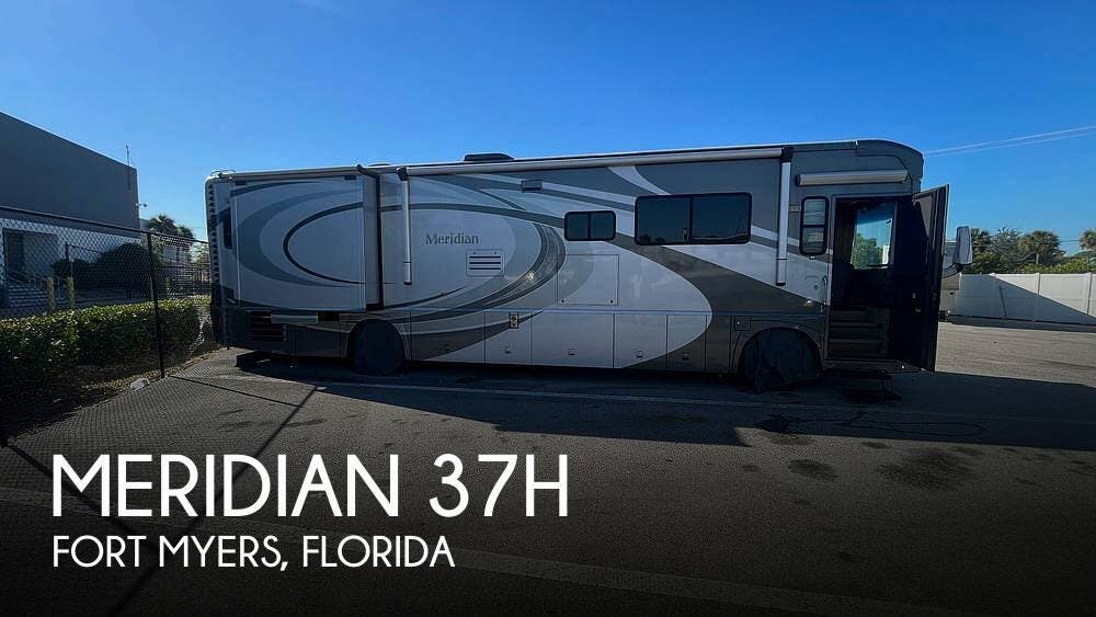 Used 2009 Itasca Meridian 37H available in Fort Myers, Florida