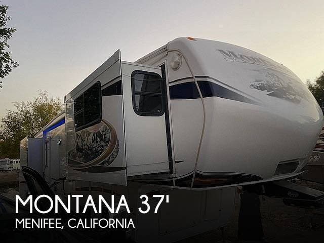 Used 2013 Keystone Montana Hickory 3750FL available in Menifee, California