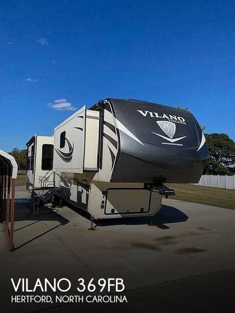 Used 2020 Vanleigh Vilano 369FB available in Hertford, North Carolina
