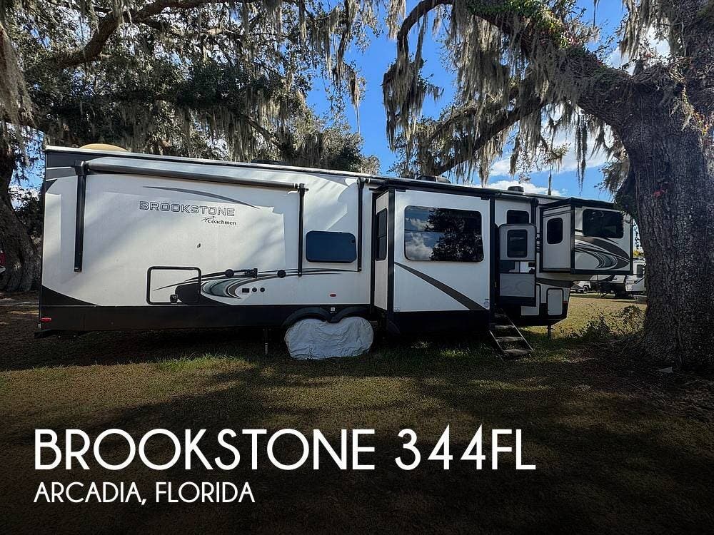 Used 2020 Coachmen Brookstone 344FL available in Arcadia, Florida