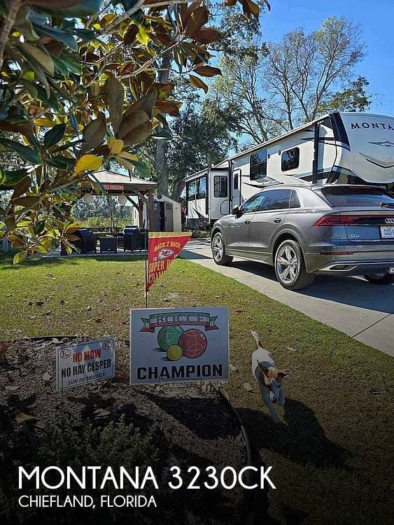 Used 2021 Keystone Montana 3230CK available in Chiefland, Florida