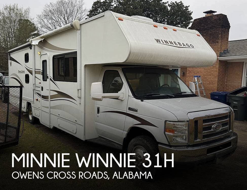 Used 2015 Winnebago Minnie Winnie 31H available in Owens Cross Roads, Alabama