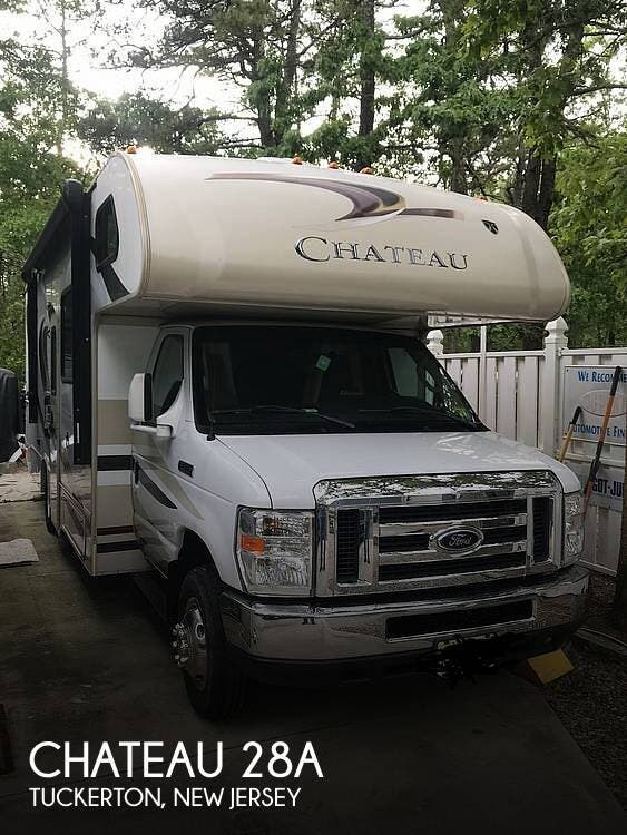 Used 2016 Thor Motor Coach Chateau 28A available in Tuckerton, New Jersey