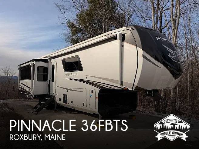 Used 2025 Jayco Pinnacle 36FBTS available in Roxbury, Maine