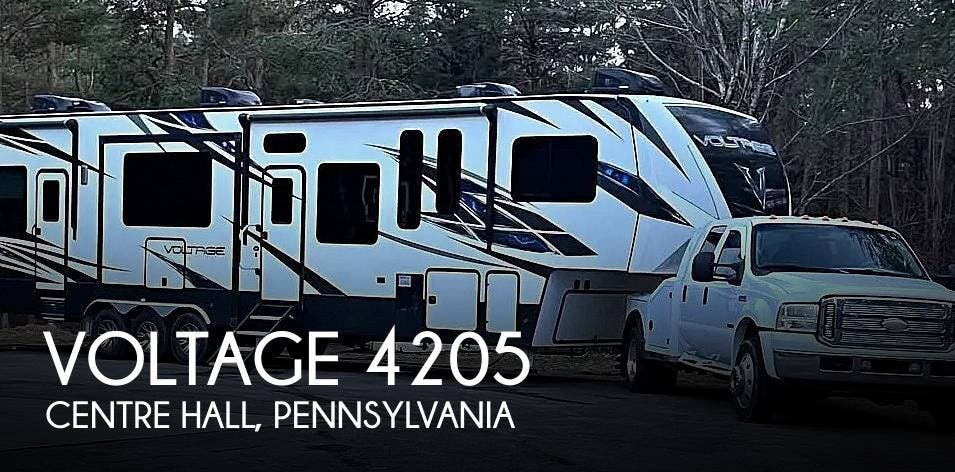 Used 2020 Dutchmen Voltage 4205 available in Centre Hall, Pennsylvania