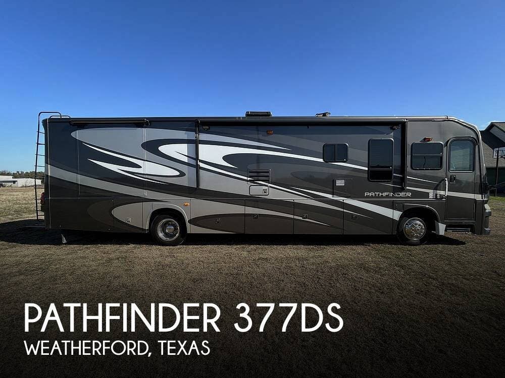Used 2007 Sportscoach Pathfinder 377DS available in Weatherford, Texas