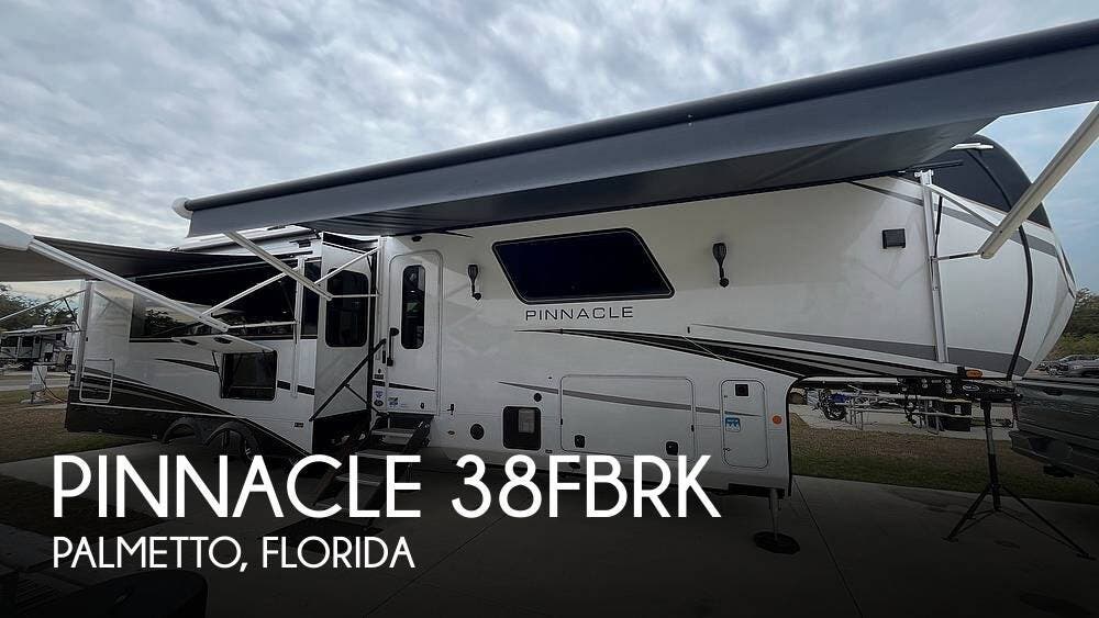 Used 2025 Jayco Pinnacle 38FBRK available in Palmetto, Florida