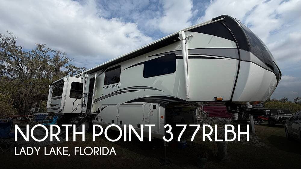 Used 2022 Jayco North Point 377RLBH available in Lady Lake, Florida
