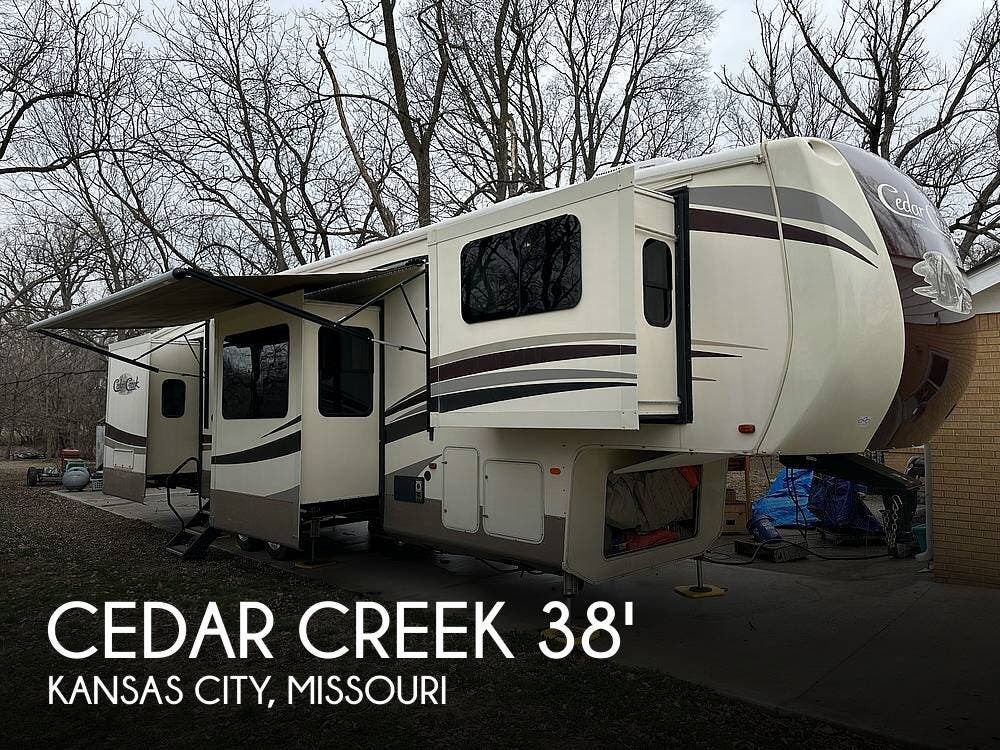 Used 2018 Forest River Cedar Creek 38FLX available in Kansas City, Missouri