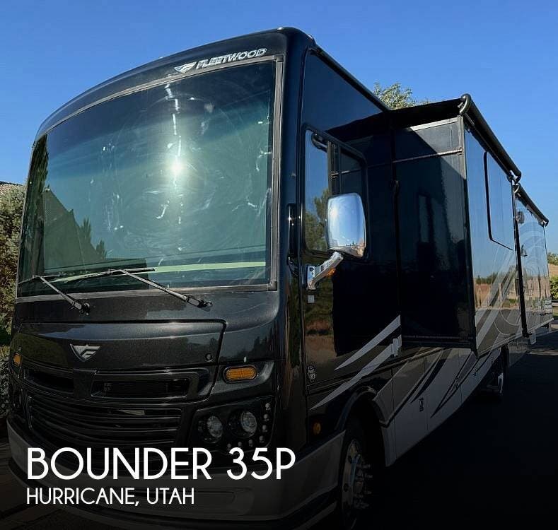 Used 2018 Fleetwood Bounder 35P available in Hurricane, Utah