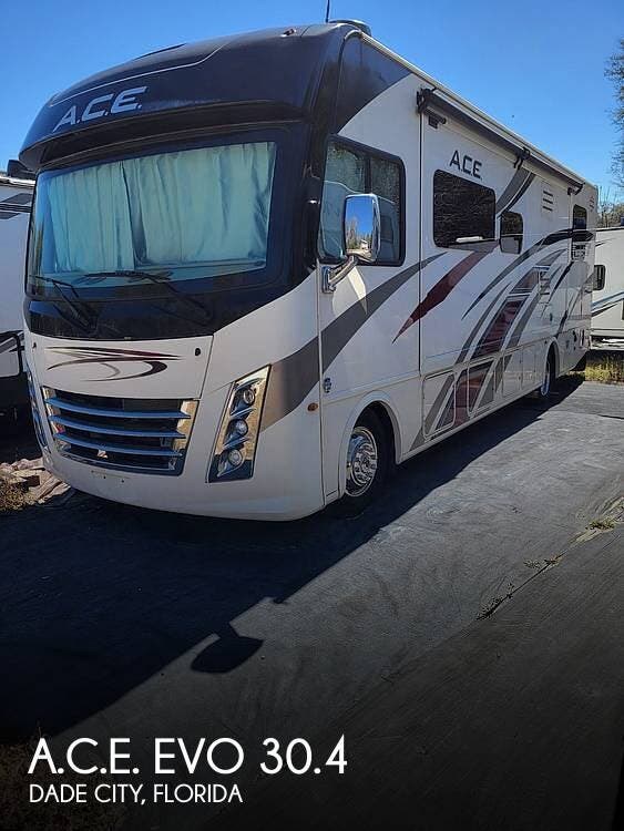 Used 2020 Thor Motor Coach A.C.E. Evo 30.4 available in Dade City, Florida
