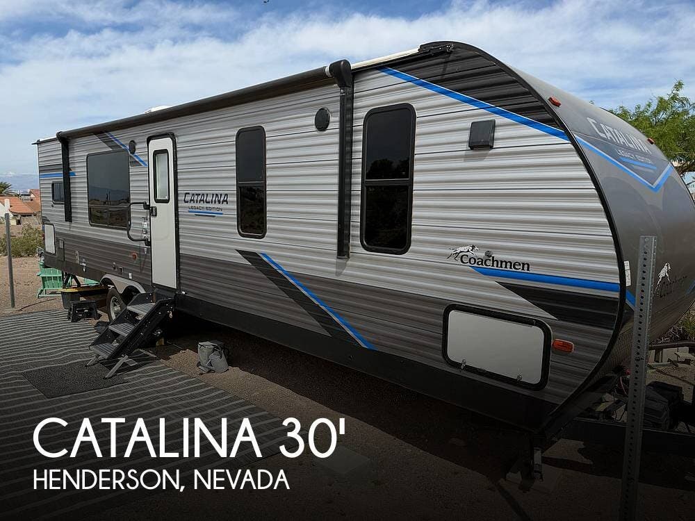 Used 2022 Coachmen Catalina LEGACY EDITION 303RKDS available in Henderson, Nevada
