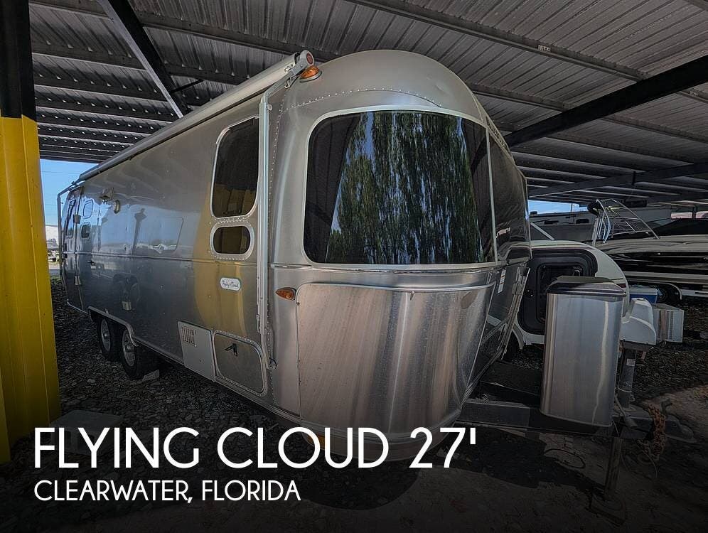 Used 2020 Airstream Flying Cloud 27FB Twin available in Clearwater, Florida