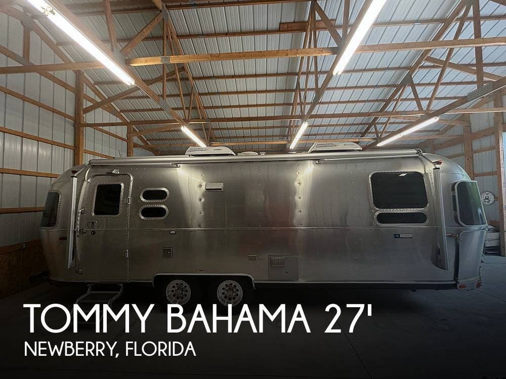 Used 2017 Airstream Tommy Bahama 27FB Special Edition available in Newberry, Florida