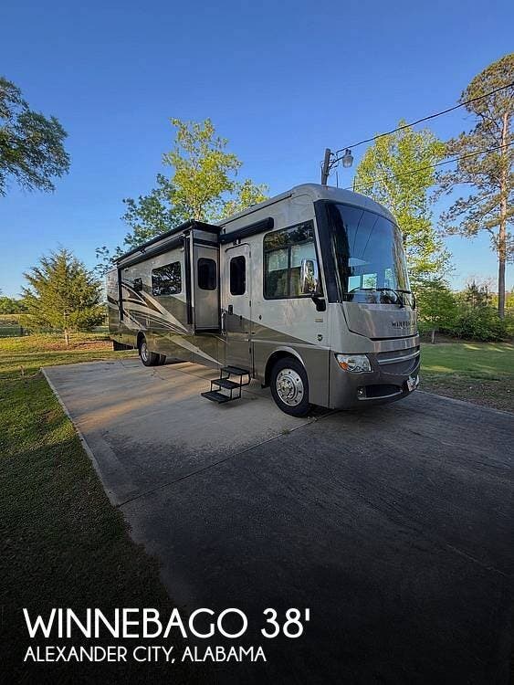 Used 2014 Winnebago Adventurer Winnebago  38Q available in Alexander City, Alabama